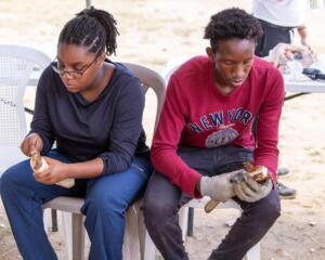 Olivia & Antoine-peeling cassava